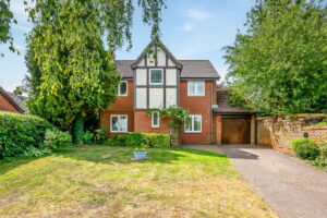 Roedean Close, Orpington, BR6
